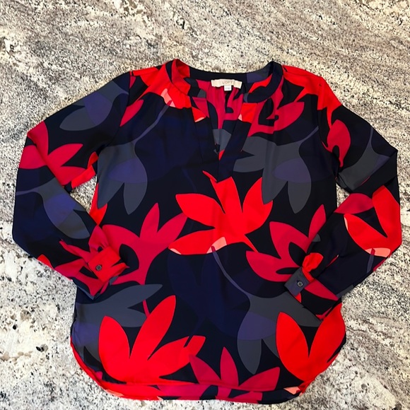 Ann Taylor Tops - EUC Ann Taylor Long sleeve blouse